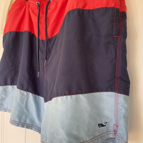 XL vineyard vines board swim shorts size XL NWOT - Picture 2 of 6